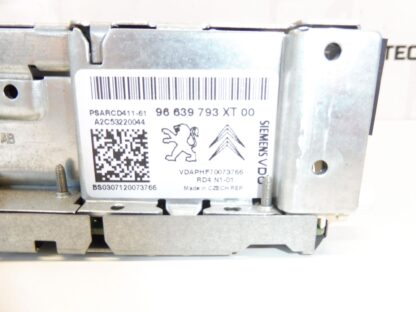 Autoradio CD Citroën Peugeot 96639793XT 16077504XT – Bild 2
