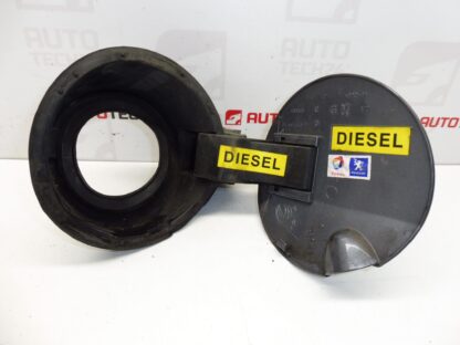 Peugeot 308 KTHB Tankdeckelabdeckung 1517F4 151899 – Bild 4