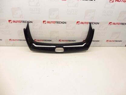 Zierabdeckung Citroën C4 Picasso 9681036277 8209J2