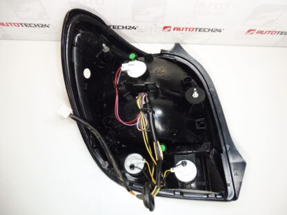 Rechte Rückleuchte Citroën C1 II 81550-0H152 B001031380 – Bild 3