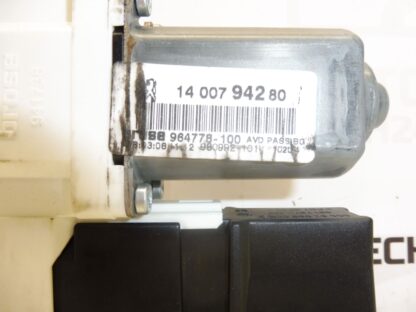 Fensterhebermotor vorne rechts Citroën Peugeot 1400794280 9222AC – Bild 4