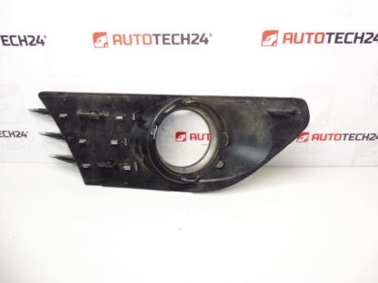 Peugeot 5008 linker Nebelscheinwerferrahmen 021302 745305 – Bild 2