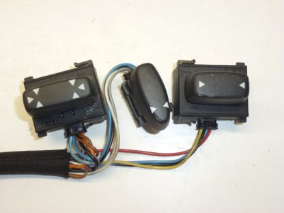 Elektrische Sitzsteuerung Citroën C5 8914AK – Bild 2