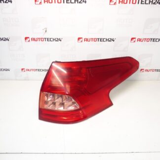Rechtes Rücklicht für die Kotflügel Citroën C5 X7 9681074080 6350FA