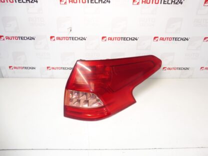 Rechtes Rücklicht für die Kotflügel Citroën C5 X7 9681074080 6350FA