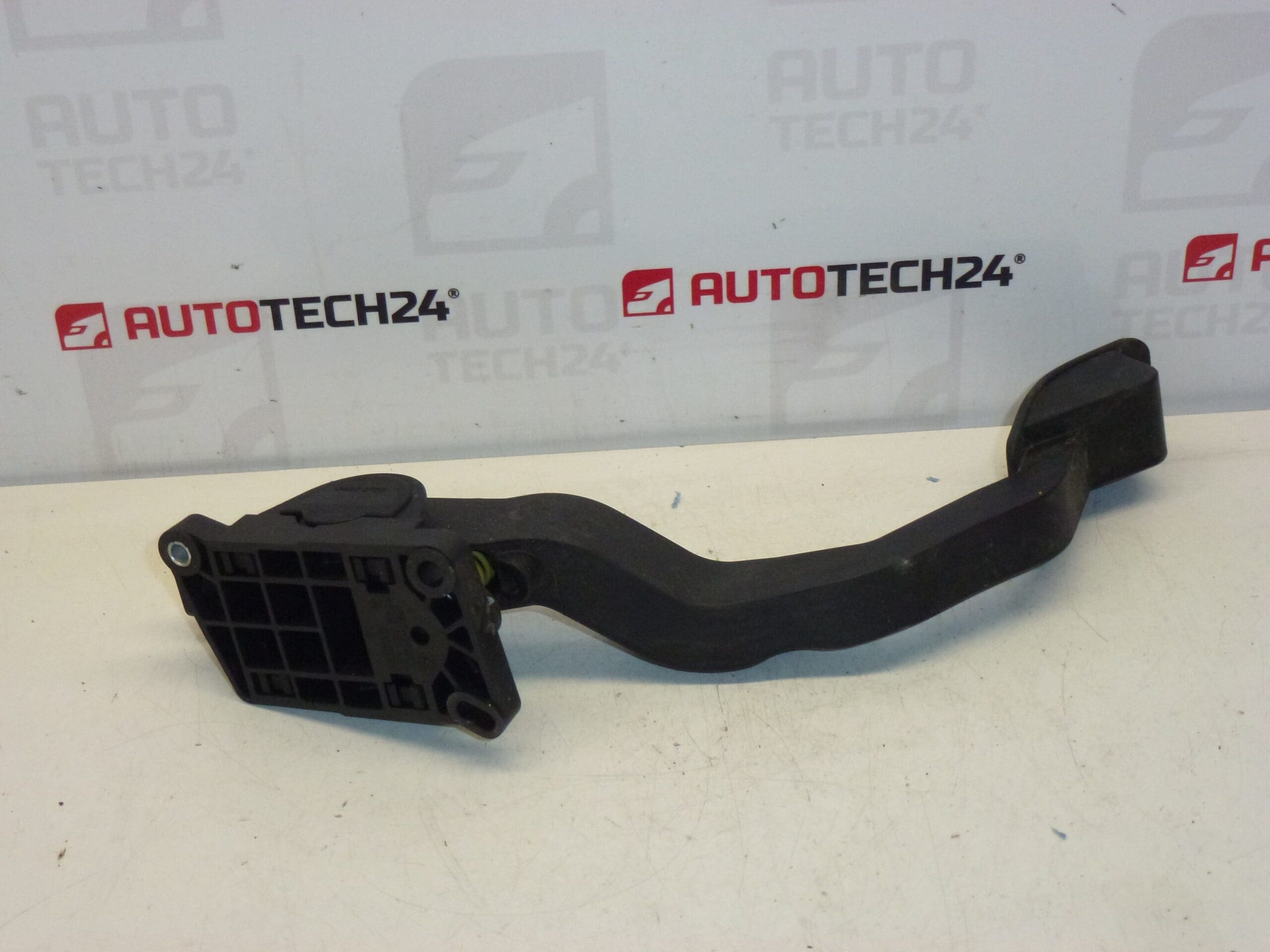 Gaspedal Peugeot 206 Bosch 9645852280 0280752237 1601Q2 – Bild 2