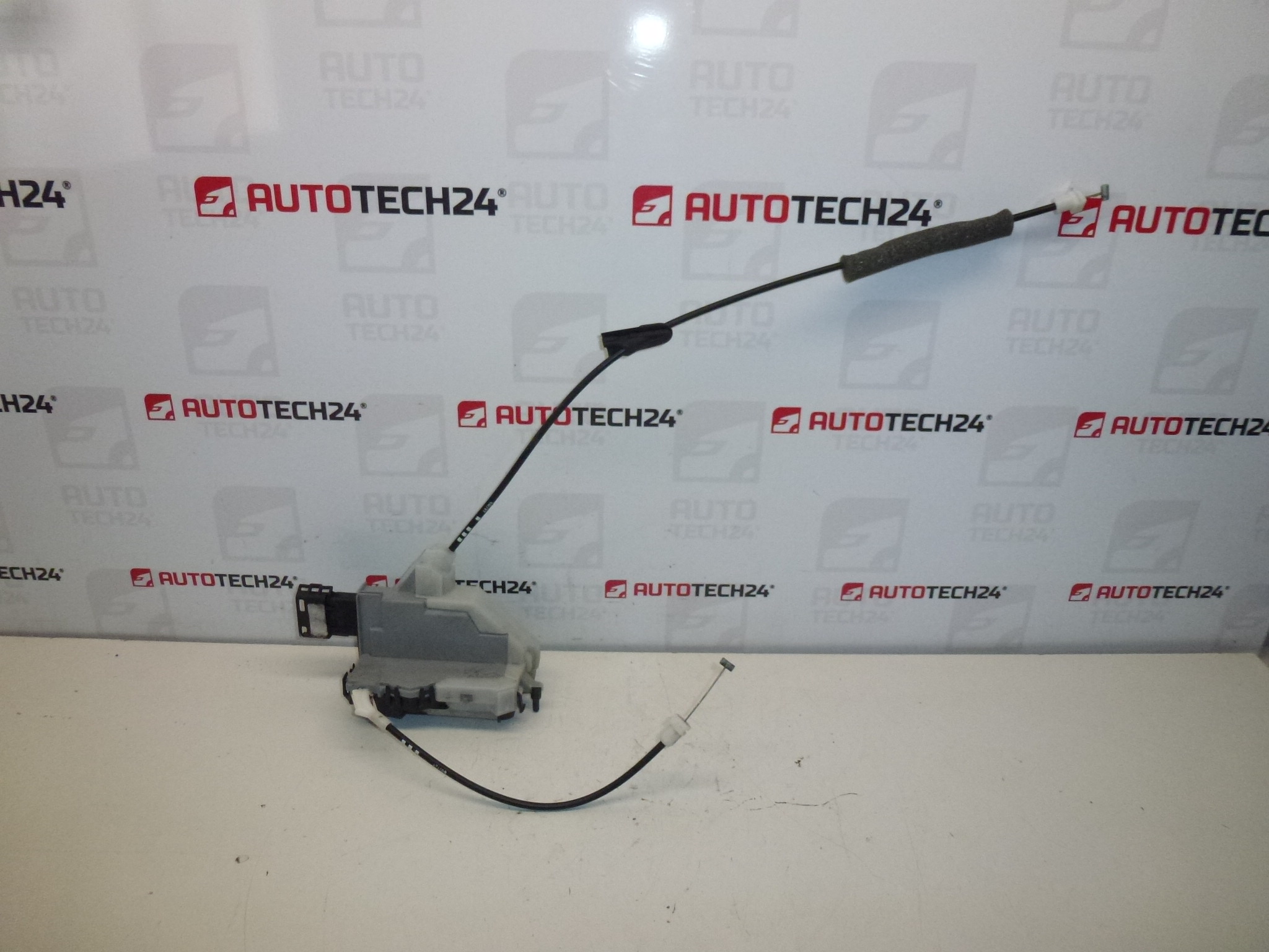 Türschloss hinten links Peugeot 308 732108 9137V0