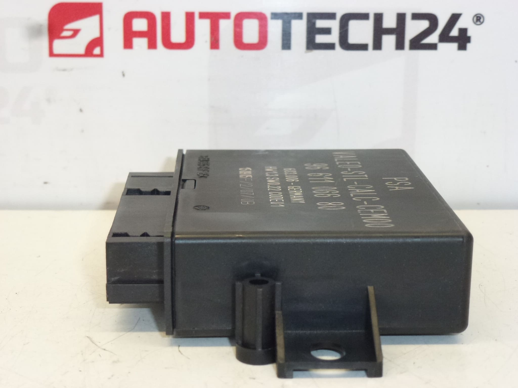 Steuergerät AFIL Valeo Citroën C5 9661106680 6590AR – Bild 2